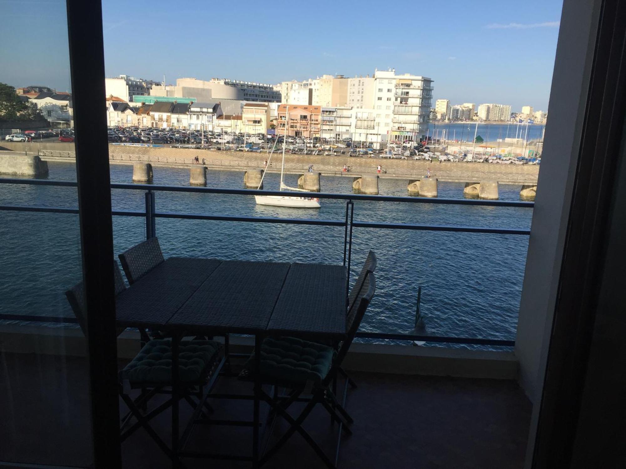 Le Vendee Globe Sous Votre Balcon Apartment La Chaume Екстериор снимка
